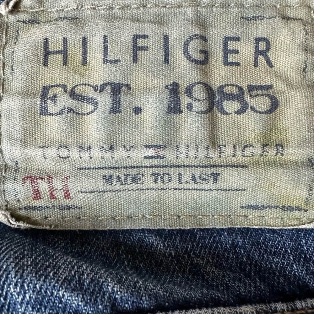 TOMMY HILFIGER 🔵⚪🔴 Men’s Vintage Bootcut Jeans 36x32 Classic Denim